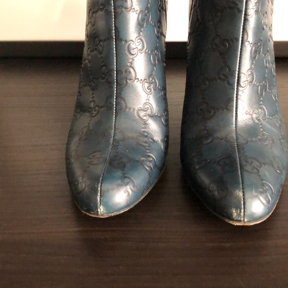 ⬇️$500 GUCCI Monogram ankle booties - Picture 4 of 8